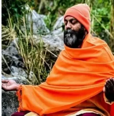 Swami Amarna Ji, Osho meditation facilitator at the ashram.